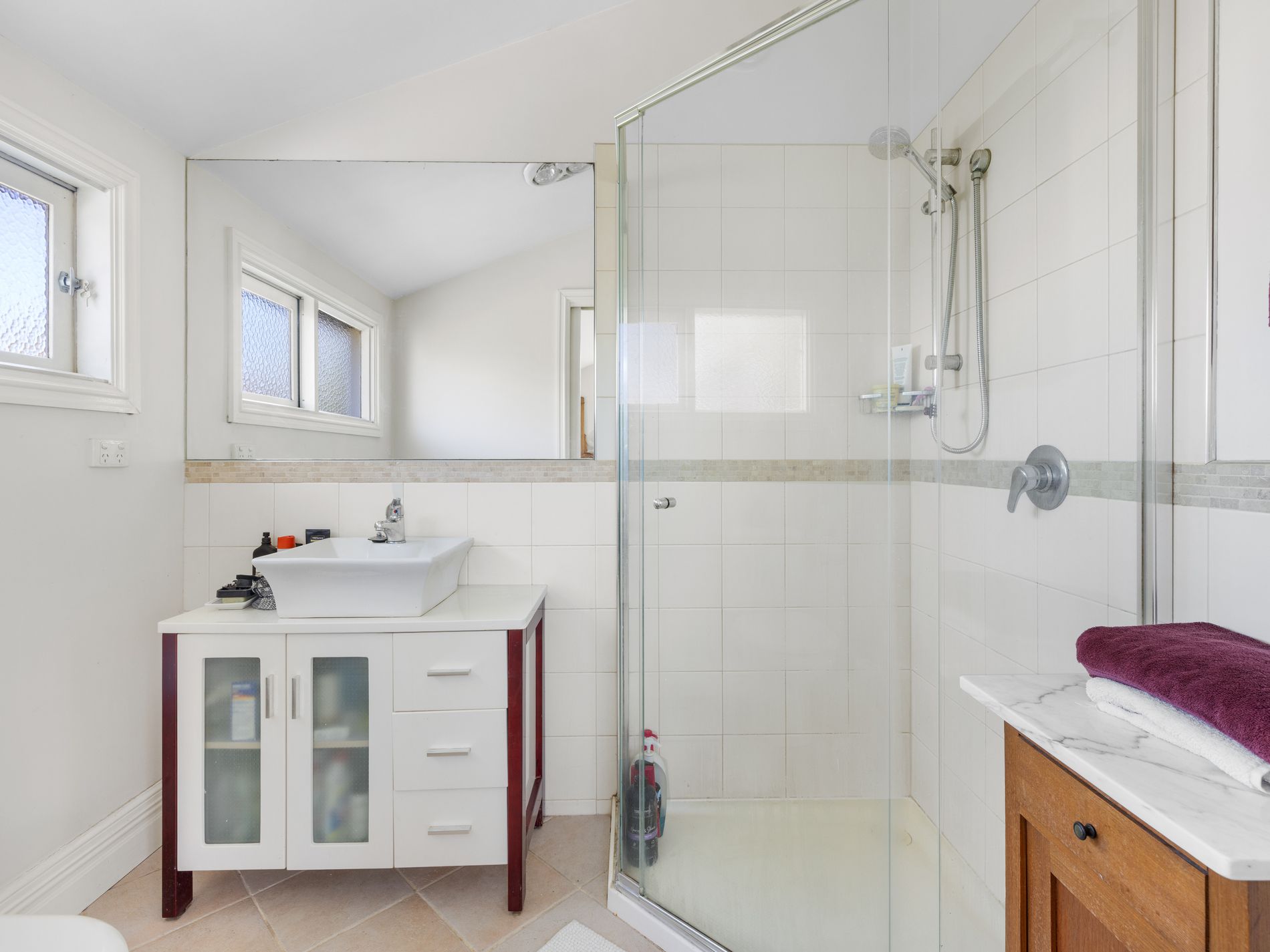 19 Railway Crescent, Williamstown