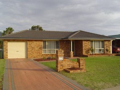 40 Meadowbank Drive, Dubbo