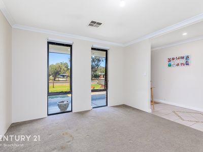26 Jersey Road, Oakford