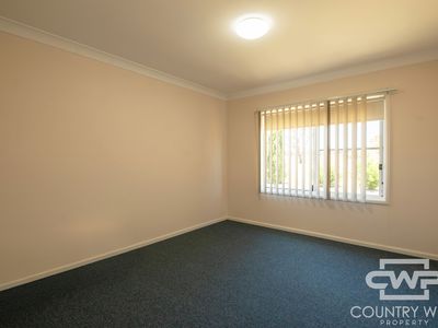 52 Severn River Road, Dundee