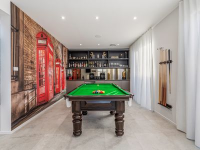 6 Bathers way, Morisset Park