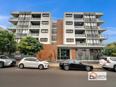 302 / 90 La Scala Avenue, Maribyrnong