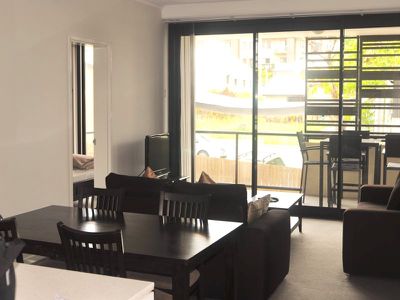 215 / 75 Central Lane, Gladstone Central