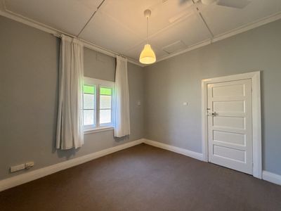 PART / 8 Battye Street, Forbes