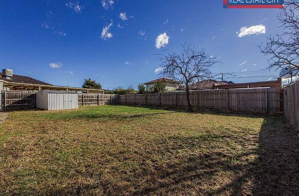 10 Commonwealth Court, Craigieburn