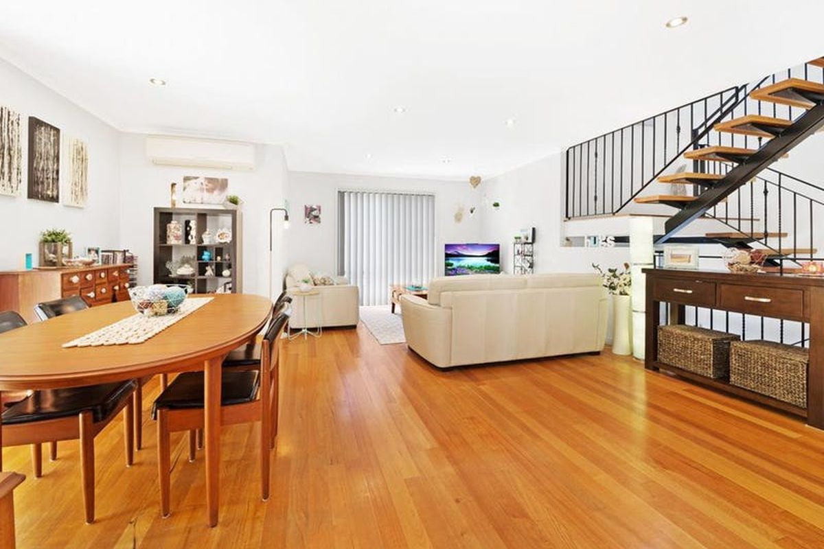 3 / 32 Donnison Street West, West Gosford