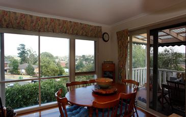 23 Mahon Avenue, Beaconsfield