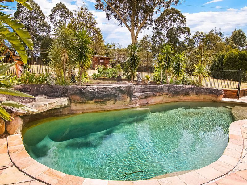 6 Alex Place, Baulkham Hills