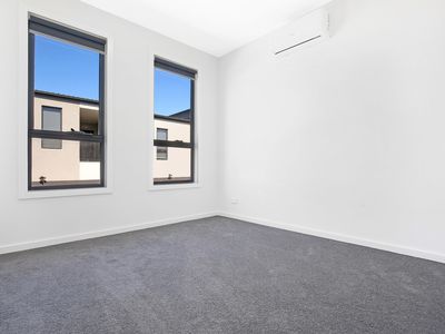 33 Gilded Way, Craigieburn