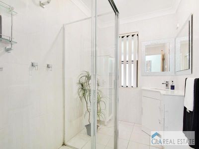 11 Appleton Ave, Lurnea