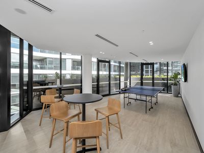 1405 / 2 Furzer Street, Phillip