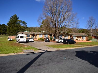 2 / 25 Fairway Avenue, Mount Beauty