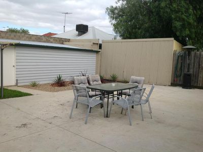 170 Kilgour Street, Geelong