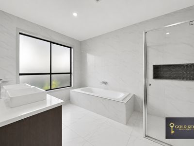 87 Style Way, Tarneit