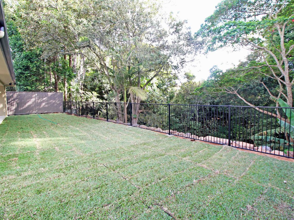 40 Cook Street, Atherton