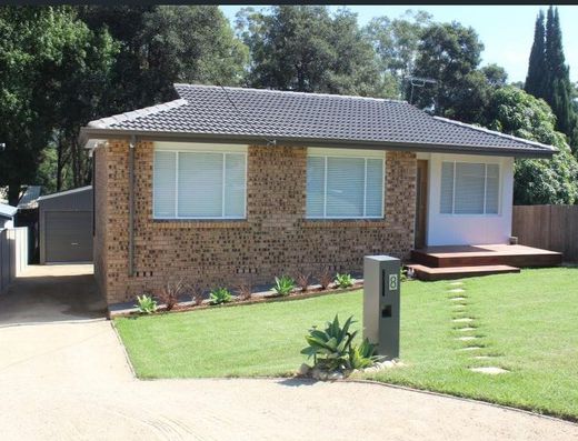 Bright, Single-Level Home - Modern Living