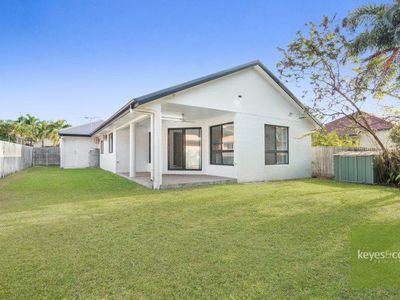 26 Honeyeater Circuit, Douglas