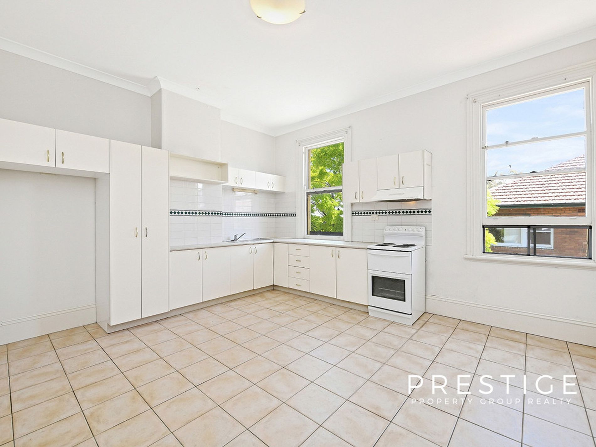 9 / 30 Forest Road, Arncliffe
