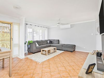 43 Hillside Drive, Albion Park