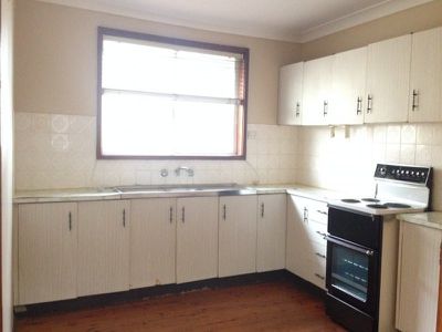 1 / 251 Shellharbour Road, Barrack Heights