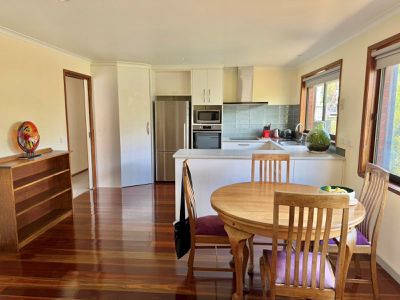 5 / 16 Newport Road, Clayton South