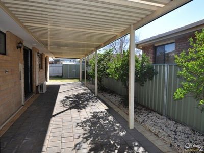 18 Page Avenue, Dubbo