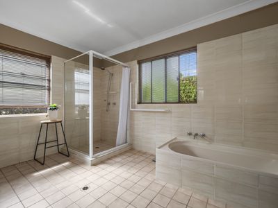11 Carrington Drive, Flaxton