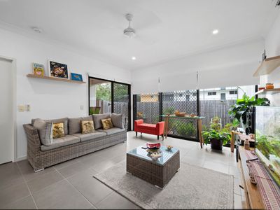 10 / 27 Pittwin Road North, Capalaba