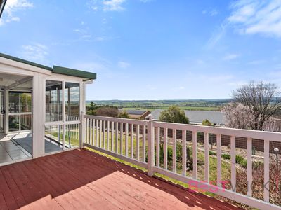 15 Beavis Place, Llanarth