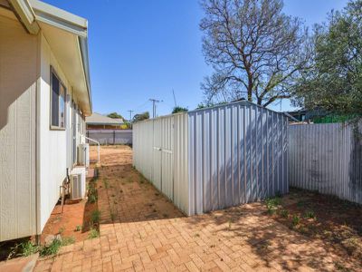10 Dorothea Street, South Kalgoorlie