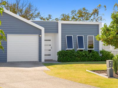 1 / 24 Lauenstein Crescent, Pimpama