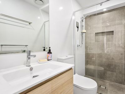 6 / 65C Fowlers Road, Dapto