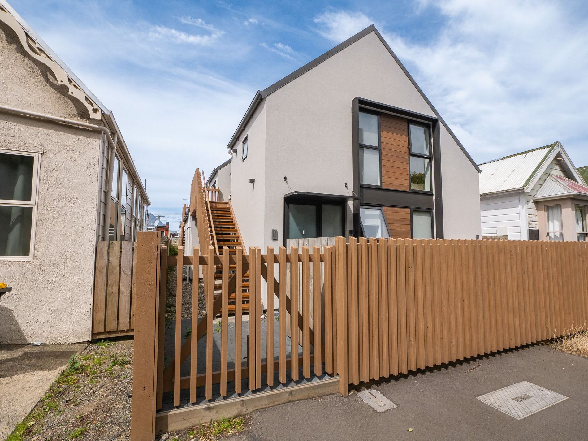 241 Castle Street, City Centre