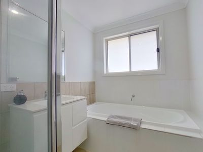 23 Wollomombi Parade, Dubbo