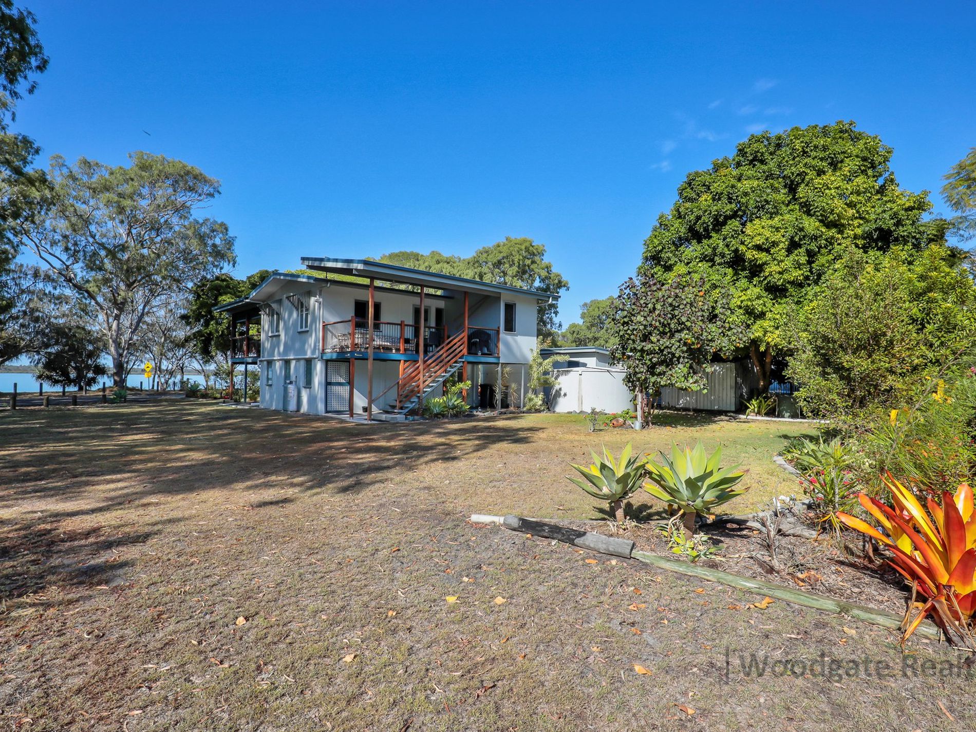 1 WALKERS POINT ESPLANADE, Woodgate