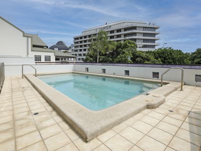 302 / 5 Abbott Street, Cairns City