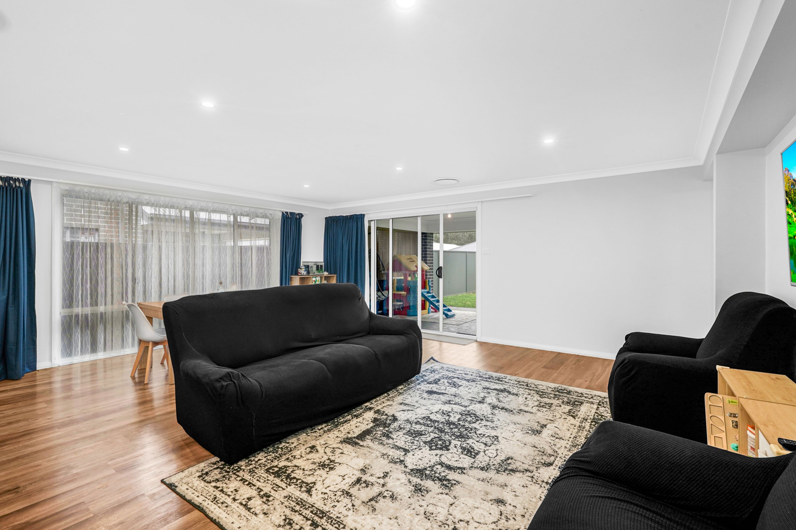 128 Sinclair Parade, JORDAN SPRINGS