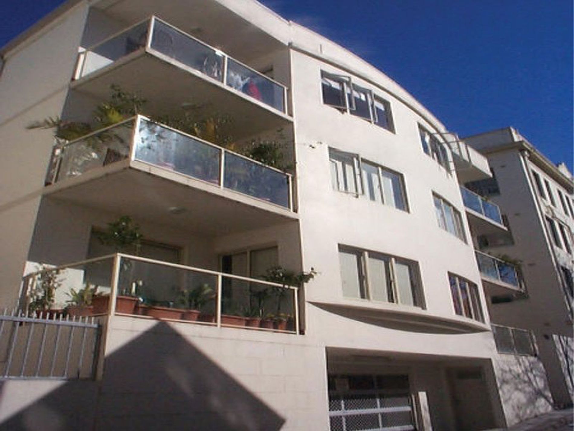 4 / 1 Kellett Place, Potts Point
