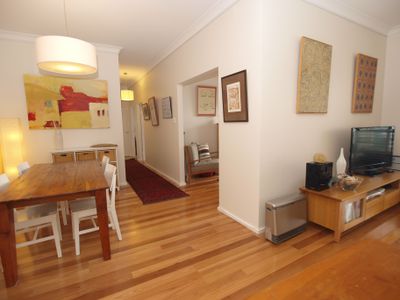 21 / 3a Blackwall Point Road, Abbotsford