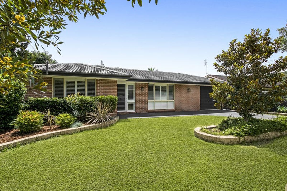 2 Acorn Place, Ourimbah