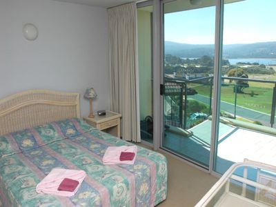 3 / 21 Lake Street, Eden