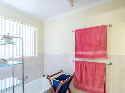 9 Macbel Court, Torquay