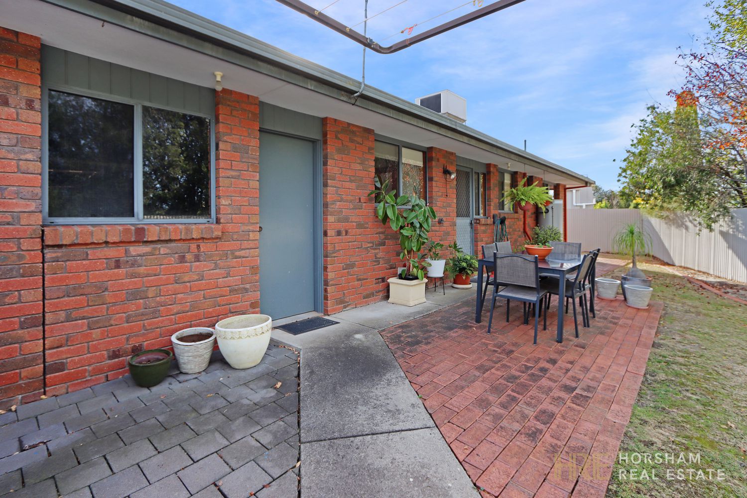 2 / 5 Penny Avenue, Horsham