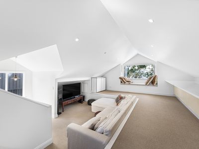 90 Skye Point Road, Coal Point
