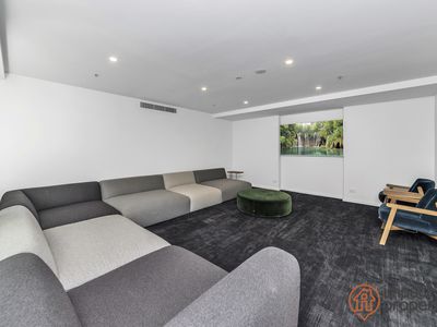 135 / 264 City Walk, Canberra