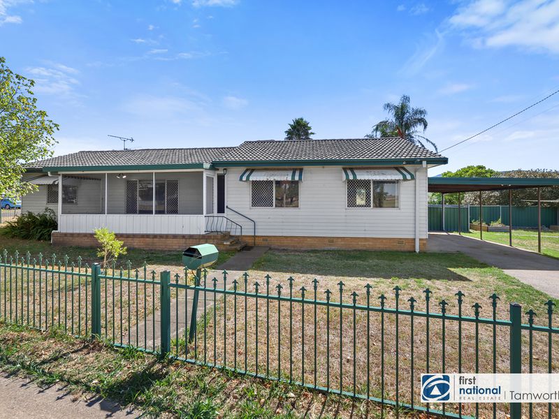 63 Kurrawan Street, Tamworth