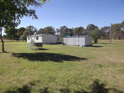 2 / 70 Lawler Road, Red Range