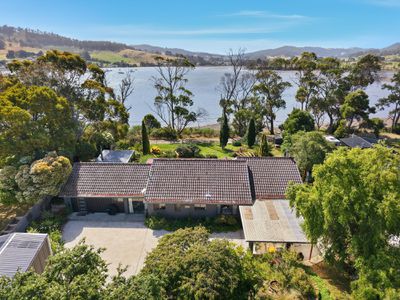 10 Crooked Tree Court, Nicholls Rivulet