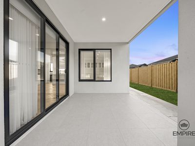 92 Clara Drive, Clyde North