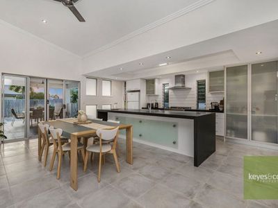 2 Fuji Court, Mount Louisa